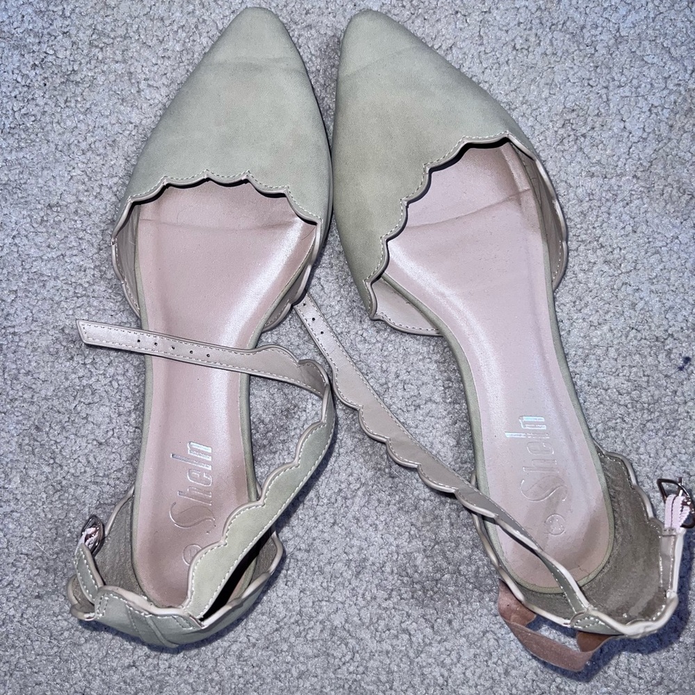 SHEIN point toe flats